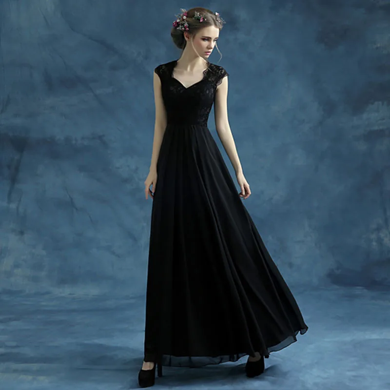 

Black European and American V-neck Long Dress 2025 Spring/Summer New Perspective Backless Evening Banquet Host Performance Dress