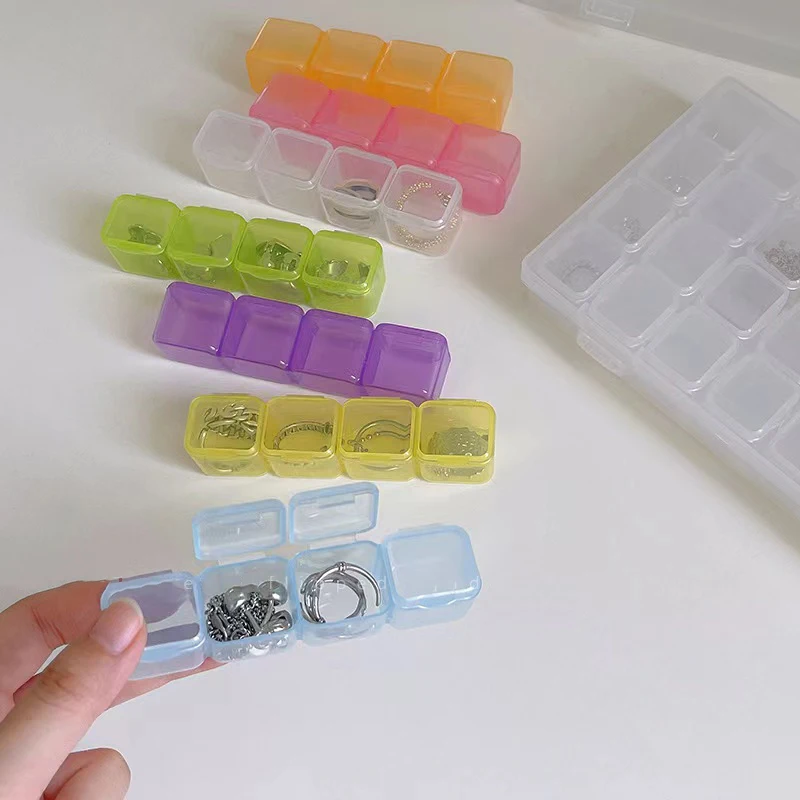 28 Girds Square Transparent Plastic Box Jewelry Storage Case with Hinged Finishing Container Packaging Storage Box for Earrings