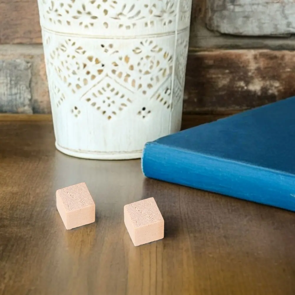 50個の松の木ブロック ミニ未完成の空白の正方形の木製キューブ 工芸品 教育DIYプロジェクト 子供の創造的発達用