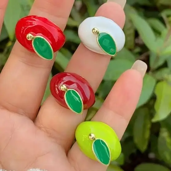 Color Enamel Fruit Shape Ring Green Leaf Detail Chunky Statement Ring For Daily Y2K Dressing PhotoS tyling Women Jewelry