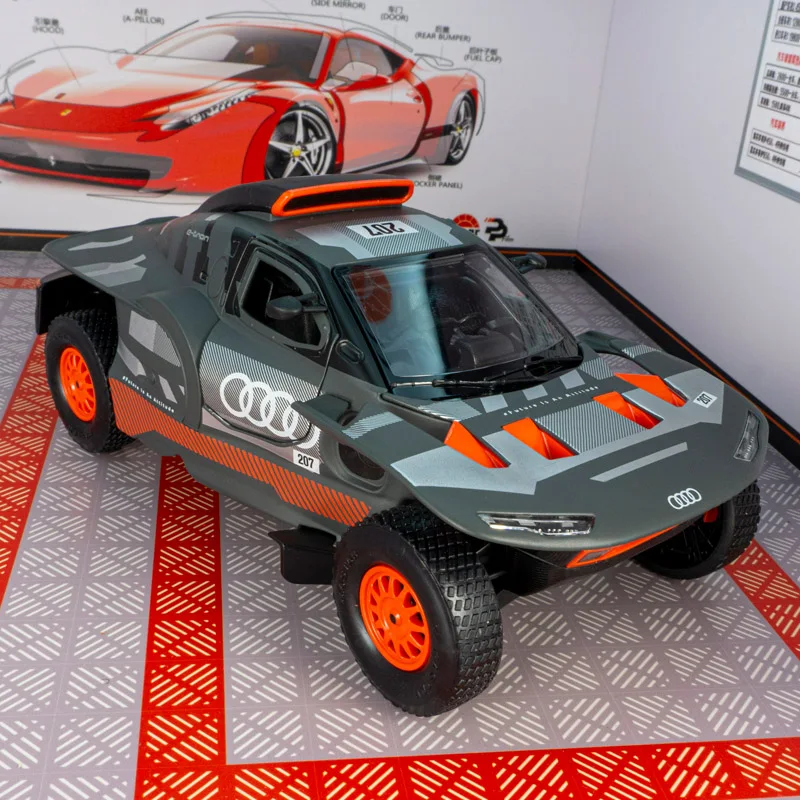 

rastar 1:24 Audi RS Q e-tron alloy racing car model doors on both sides that can be opened rich details, fine workmanship