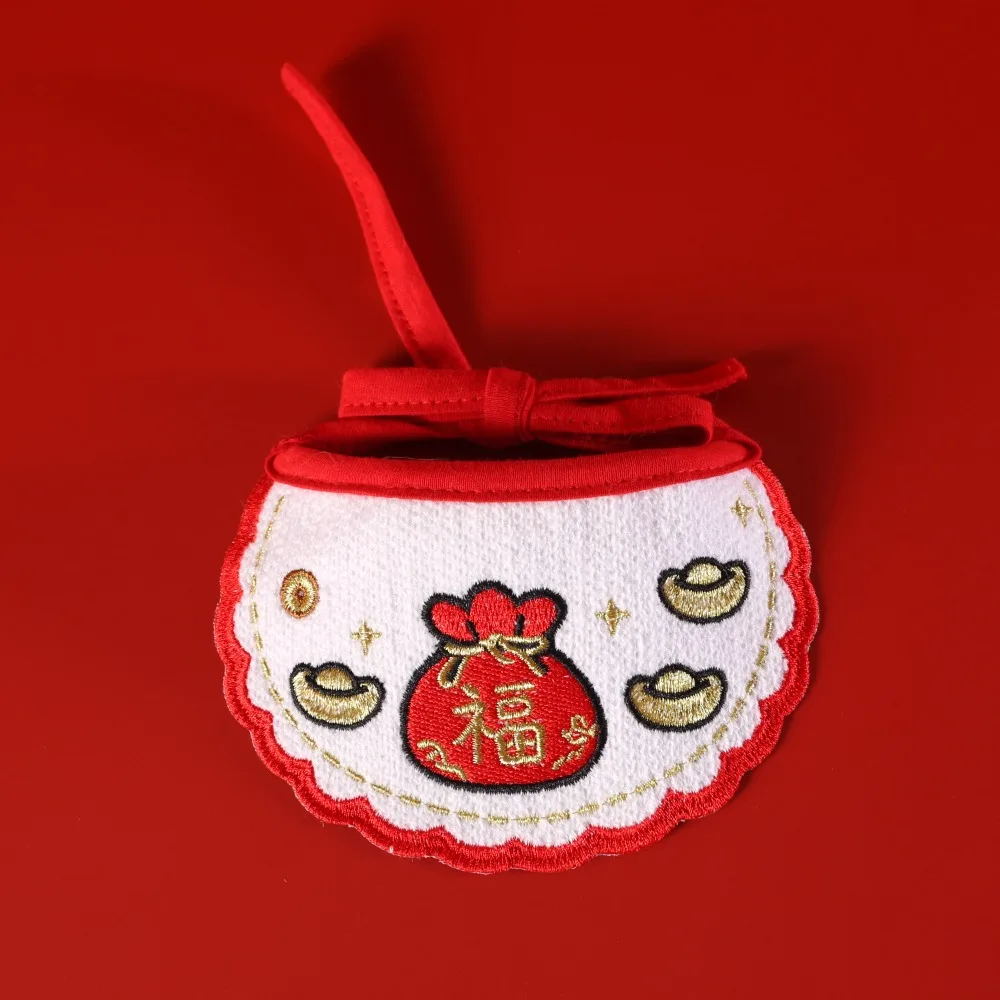 

Cartoon New Year Cat Scarf 2026 Horse Year Comfortable Dog Drool Bib Embroidered Lucky Blessing Pet Scarf Pet Grooming