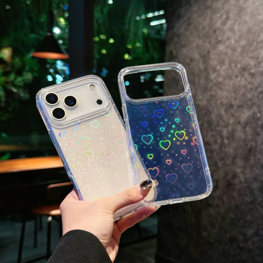 iPhone 17 Pro Max Cute: Is This Transparent Laser Heart Case Worth Your Attention?