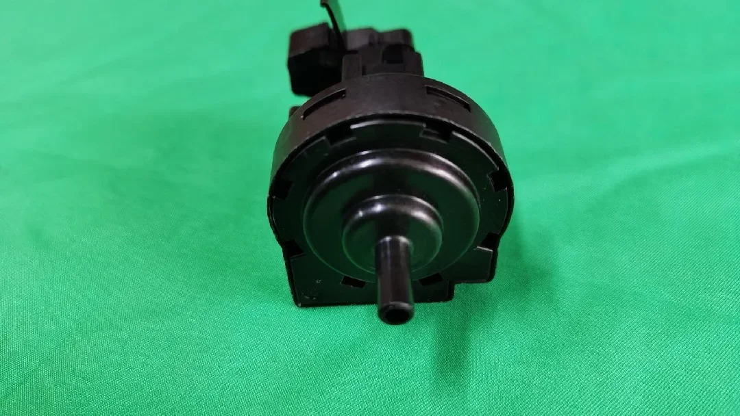 For Haier Drum Washer Water Level Sensor Pressure Switch Parts v13305/0024000399A