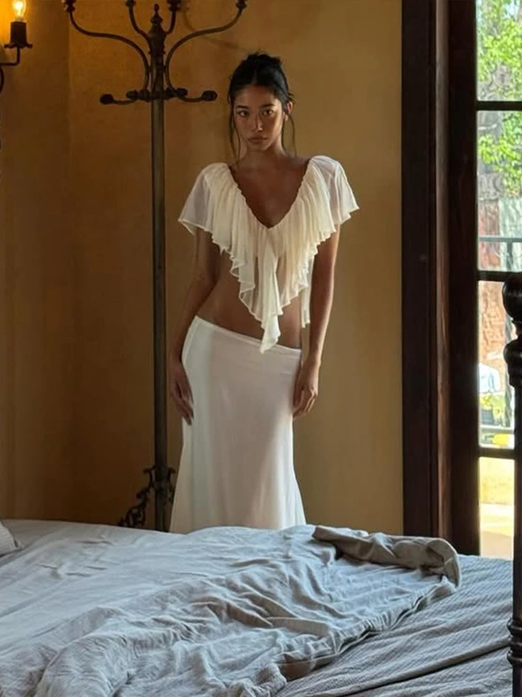 

Комплект из 2 предметов Whatiwear: женский летний топ с V-образным вырезом, оборками и пэчворком + юбка с эластичной талией, однотонный, элегантный костюм для отпуска