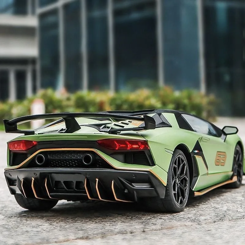 

1/32 Aventador SVJ 63 Alloy Sports Car Model Diecasts Metal Track Racing Vehicles Car Model Sound Light Simulation Kids Toy Gift