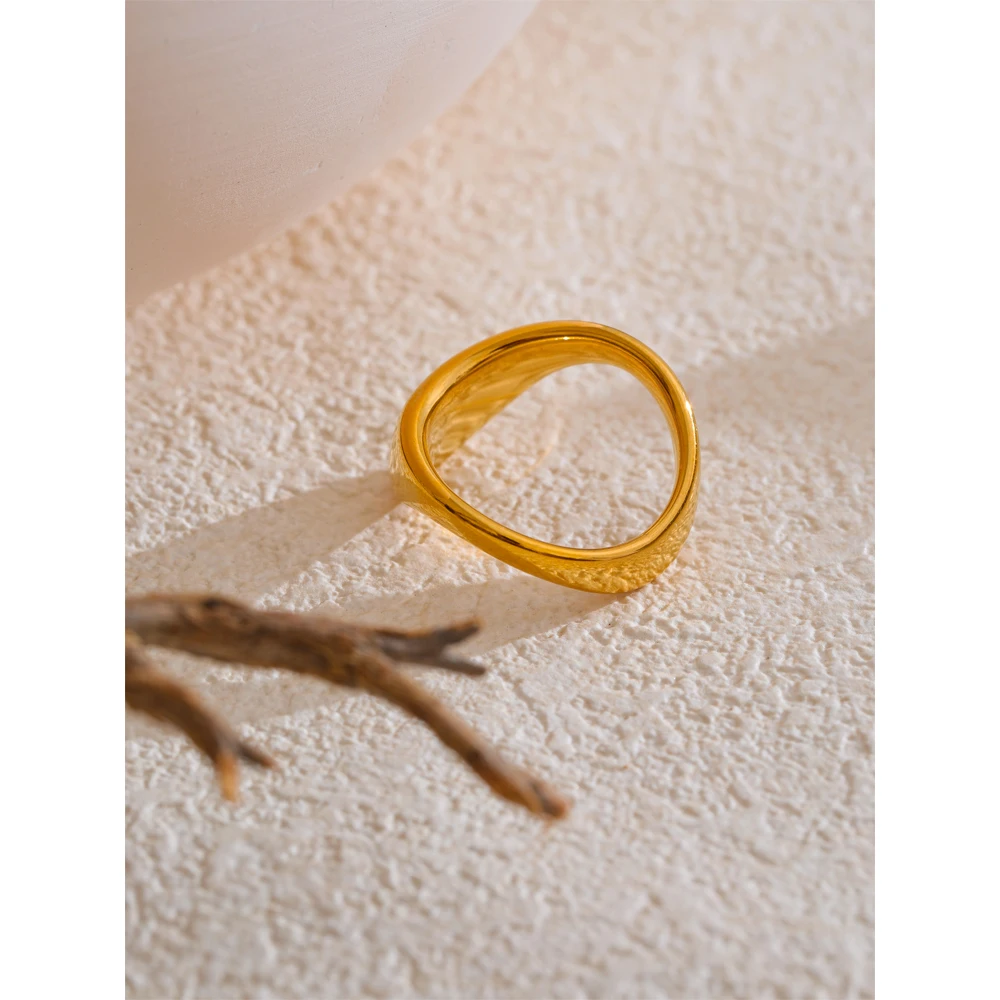Yhpup 678# Personalized Stainless Steel Smooth Metal Geometric Stylish Golden Ring 18K Gold PVD Plated Minimalist Charm Jewelry