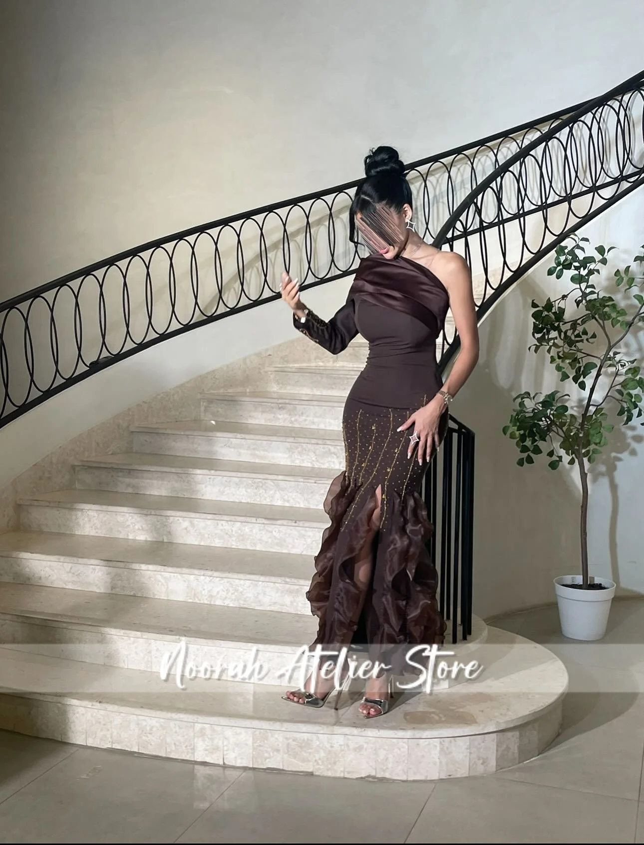 Elegante marrom árabe chique tule trem vestidos de noite vestidos de casamento dubai فسات -.ṁة vestido de baile 2025 personalizado