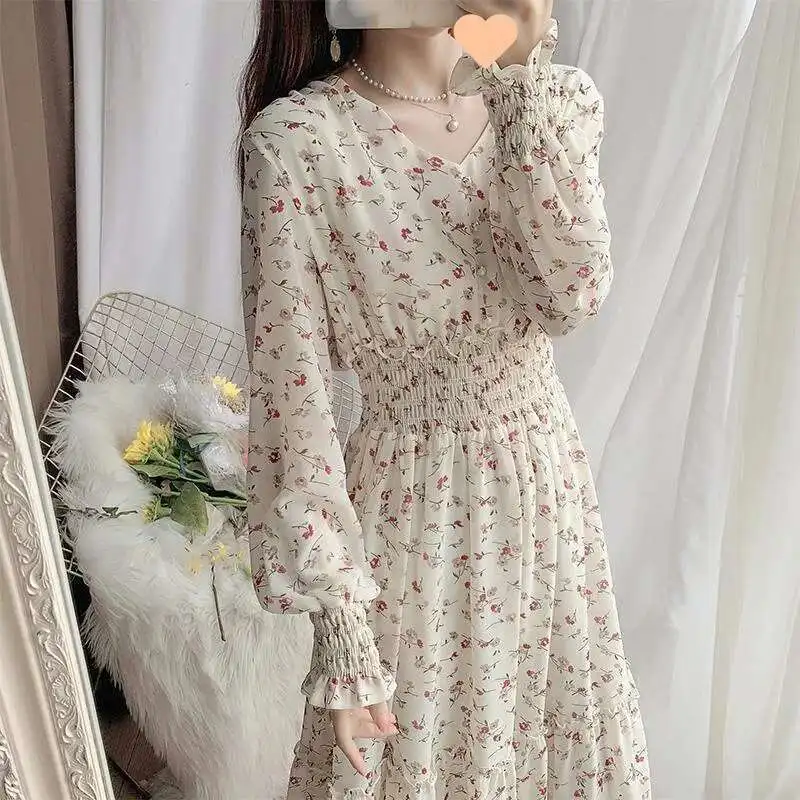 Women Summer Dress V Neck Lantern Sleeve Bohemian Lady Ral Chiffon Ruffled Large Swing Woman Long Dresses Vestidos YDK853