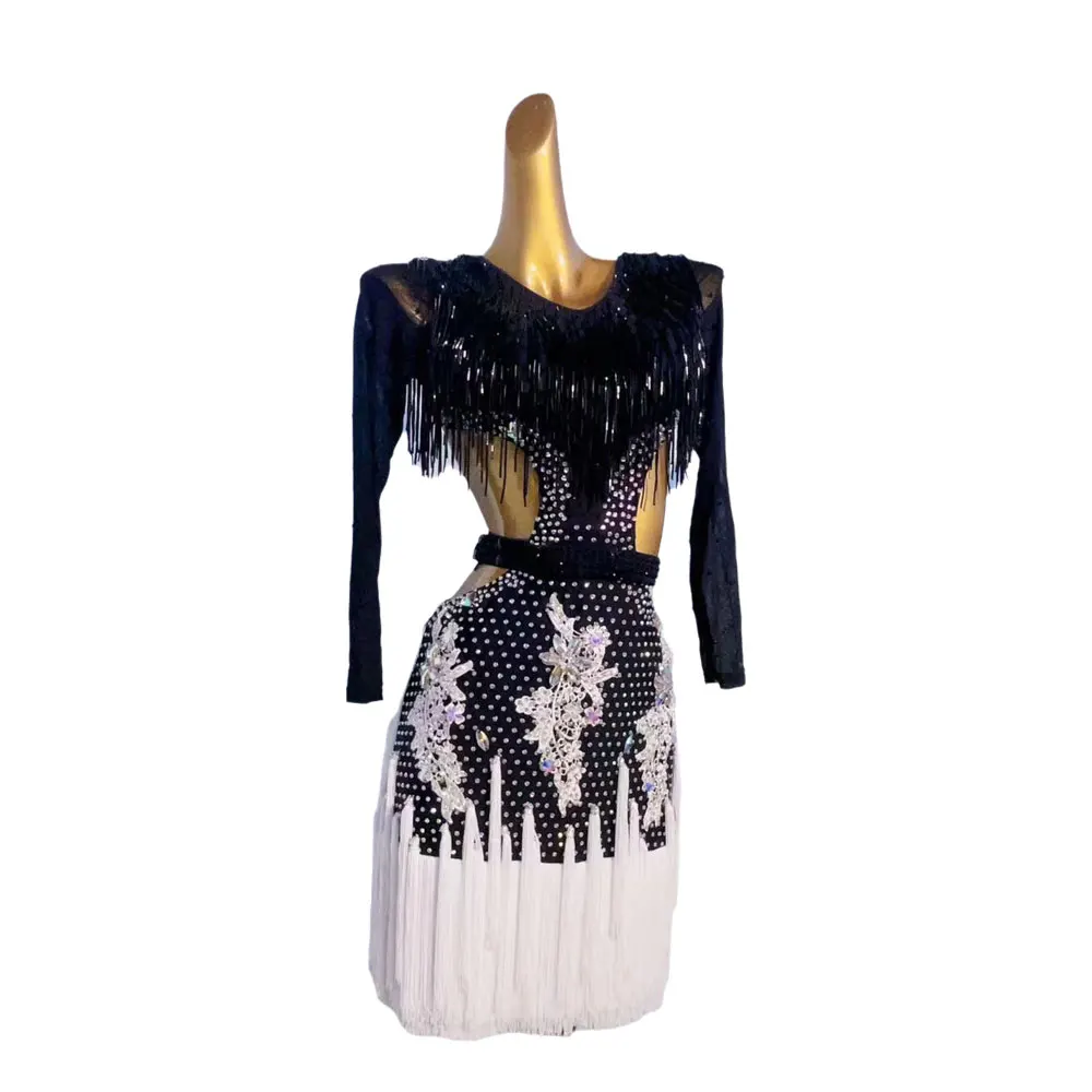 الرقص اللاتيني المنافسة الدولية الملابس المهنية الراقية مخصصة فستان على طراز السامبا أبيض وأسود مطابقة