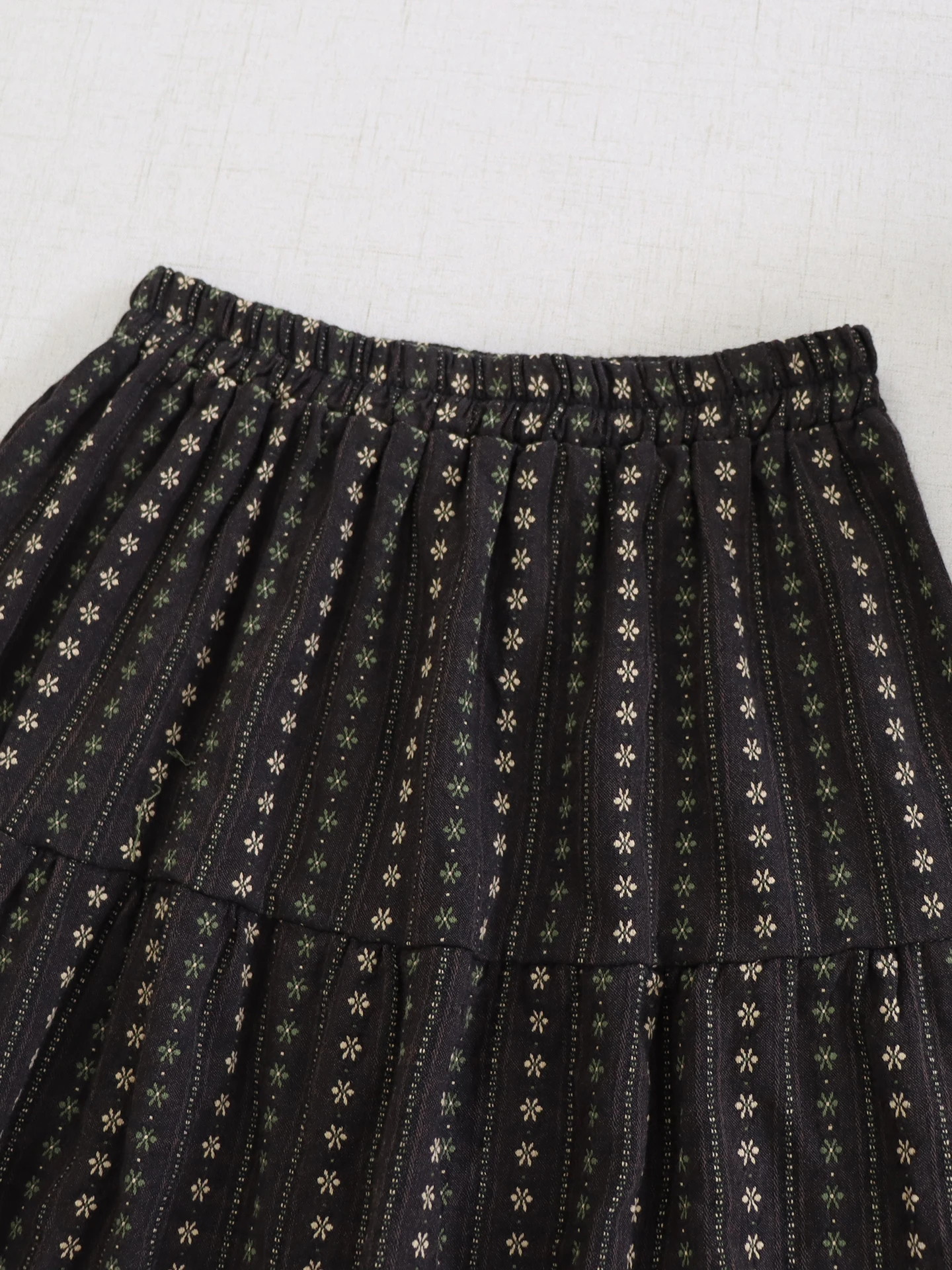 일본 모리 걸 빈티지 자카드 자수 스트라이프 코튼 스커트 여성 봄 신축성 있는 허리 캐주얼 루즈 A라인 미디 스커트