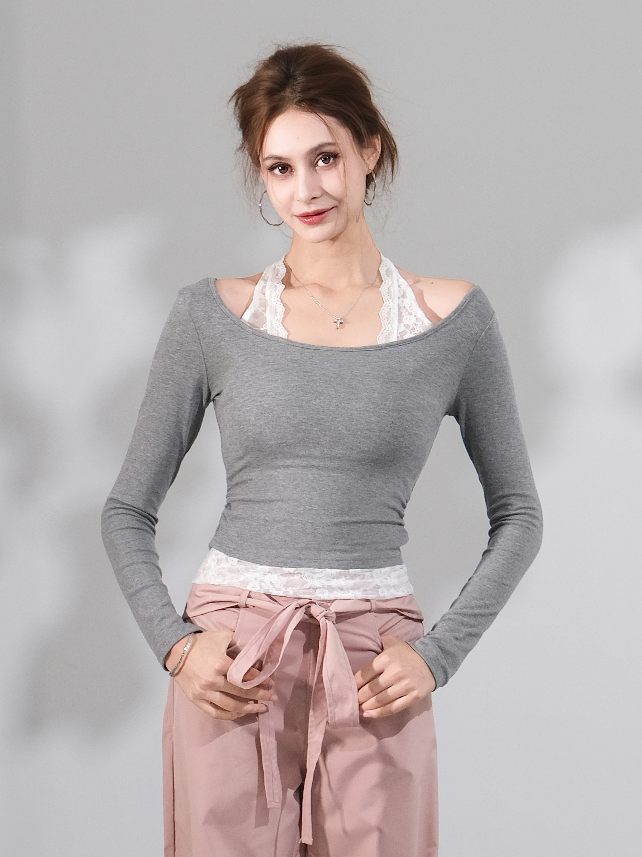 

Элегантная облегающая футболка с кружевной отделкой и длинным рукавом, круглый вырез, хлопок с добавлением эластана, зимняя коллекция