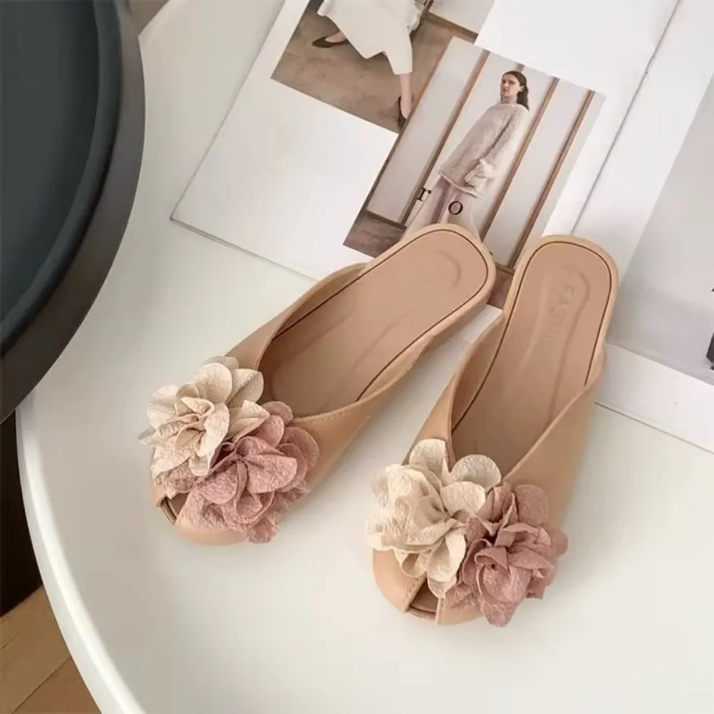 3D Flowers Women's Slippers Non-Slip French Style Summer Beach Sandals Versatile Lightweight Platform Slippers Everyday Outfits