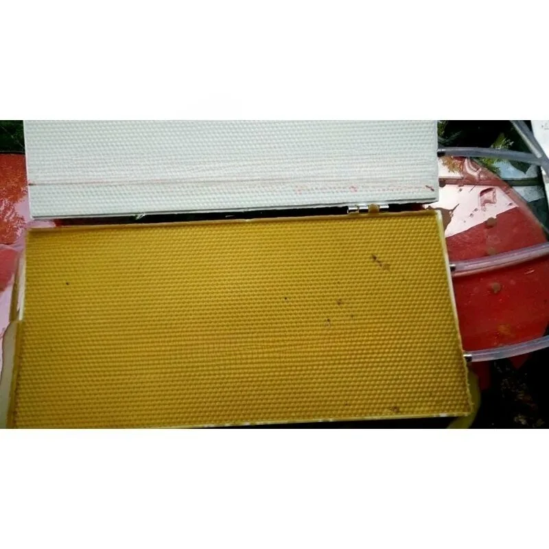 Hand Press Nest Base Machine Water-Cooling Beeswax Mold Beeswax Foundation Machine Beekeeping Honeycomb Foundation Machine