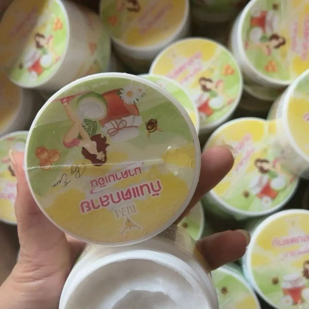 

Крем от растяжек для беременных, 100 г, разглаживающий и осветляет кожу