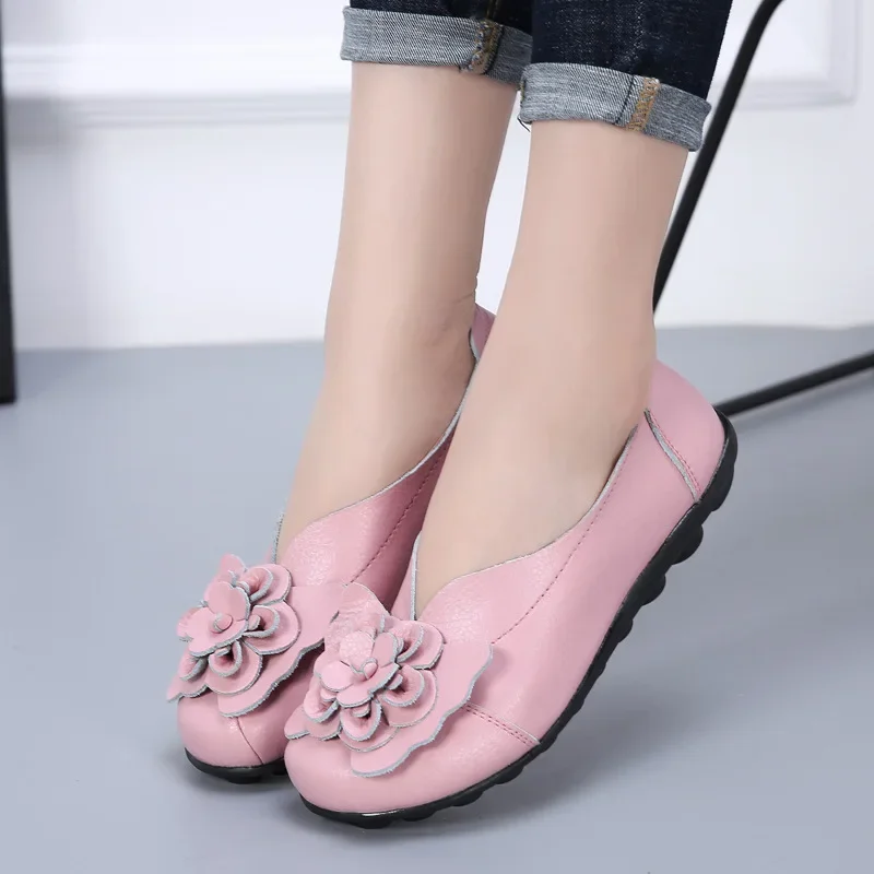 Summer Soft Genuine Leather Flat Slip On Loafers Women Ladies Shoes with Flowers for Nurse Mother Working Walking Driving