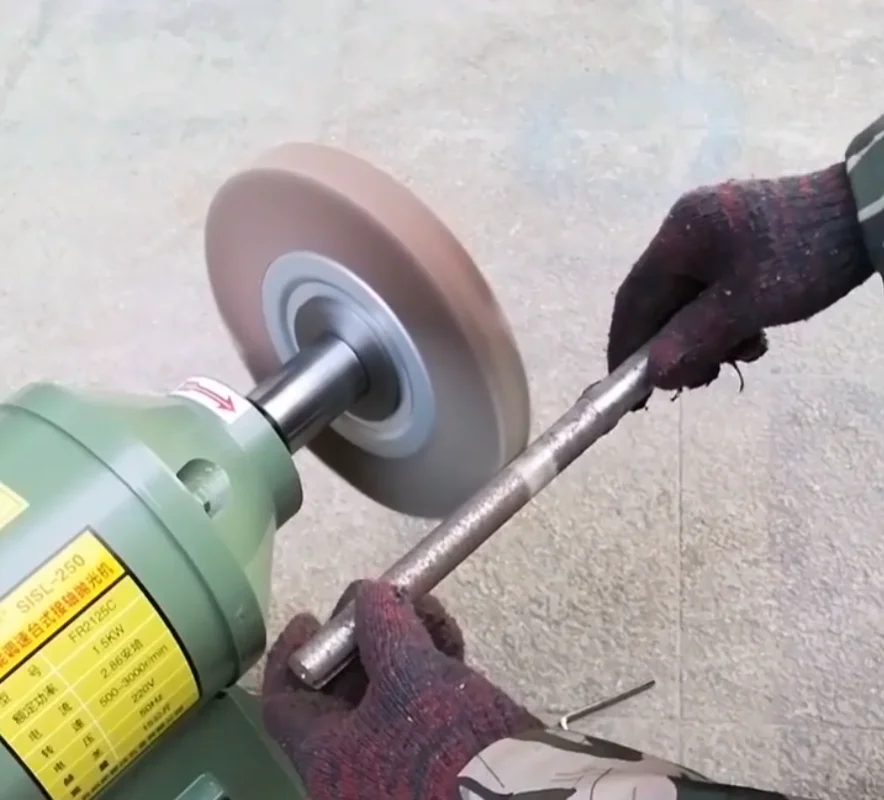 

Desktop Polishing Machine High-speed Stone Grinder DIY Woodworking Jade Jewelry Bench Lathe Machine Grinding Machine 1.5KW 220V