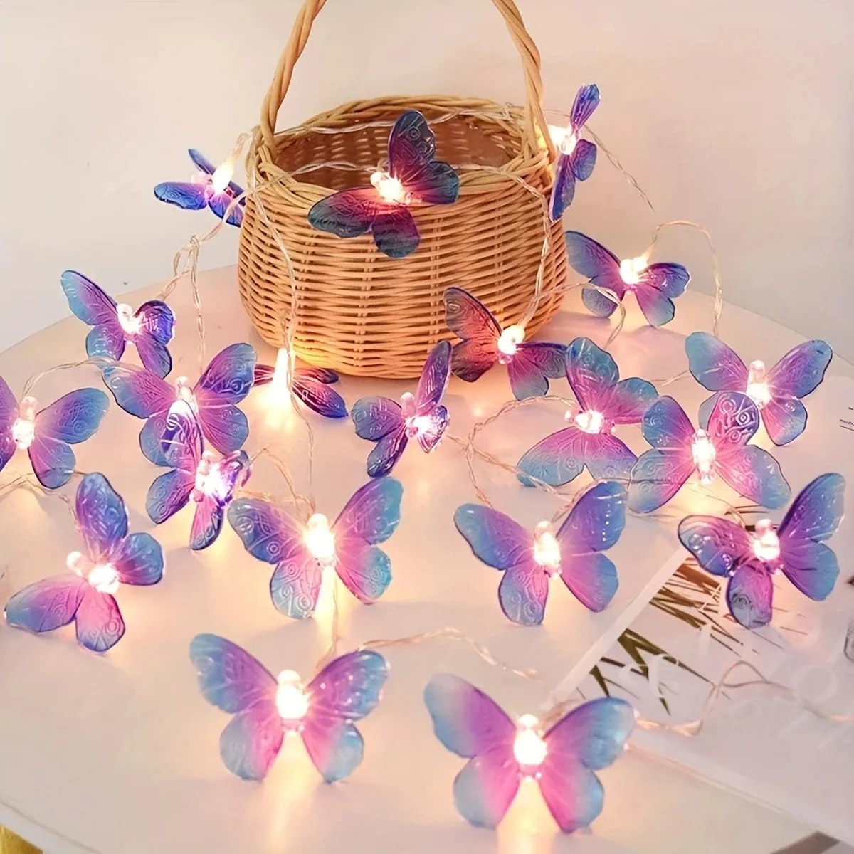 1 unidad de luces LED de hadas de mariposa púrpura azul, lámpara decorativa colgante para interiores alimentada por batería para decoración de fiesta en casa y Festival