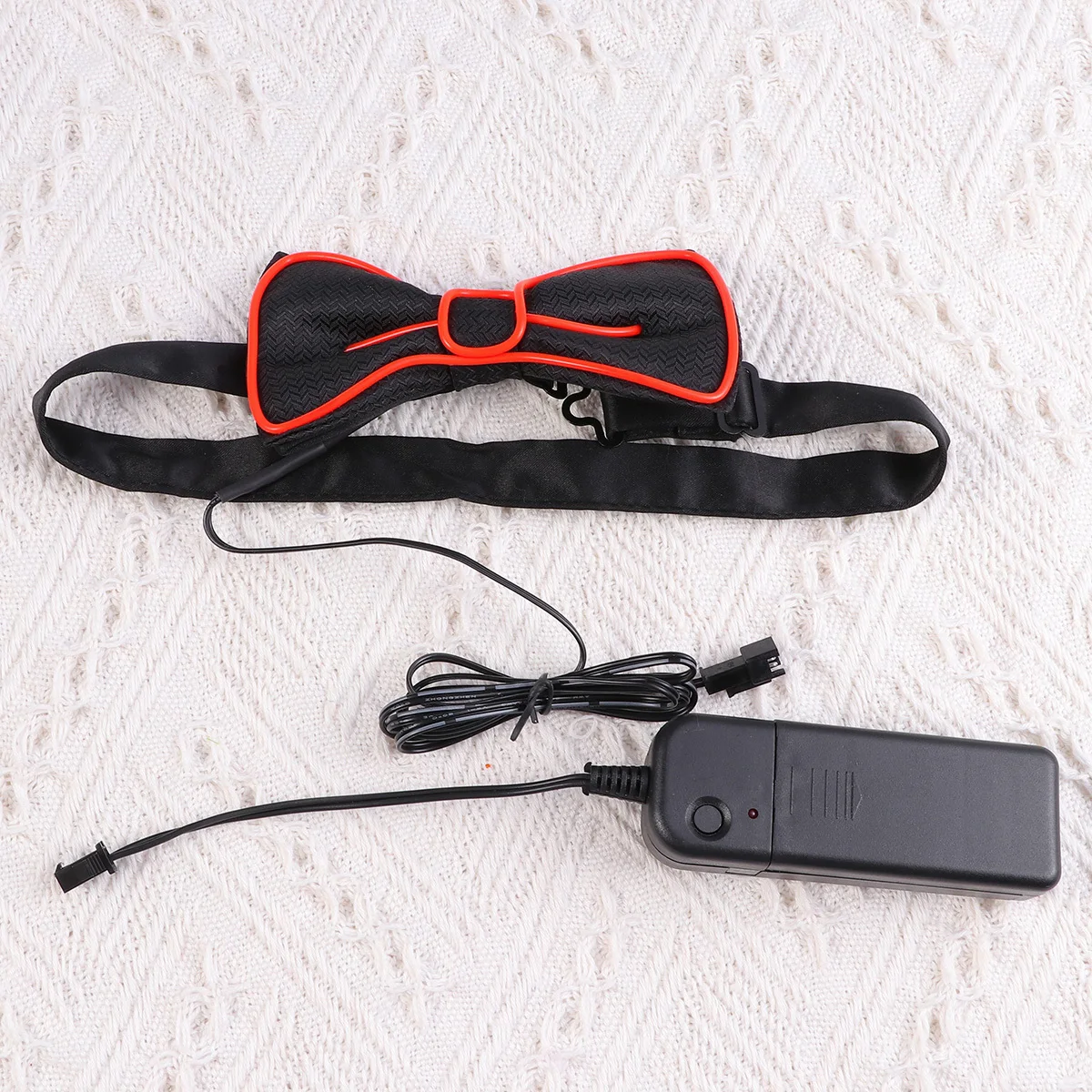 Flashing LED Bow Tie Red Glowing Party Tie for Masquerade Costume Holiday Glow Accessory Fashion Statement Decor