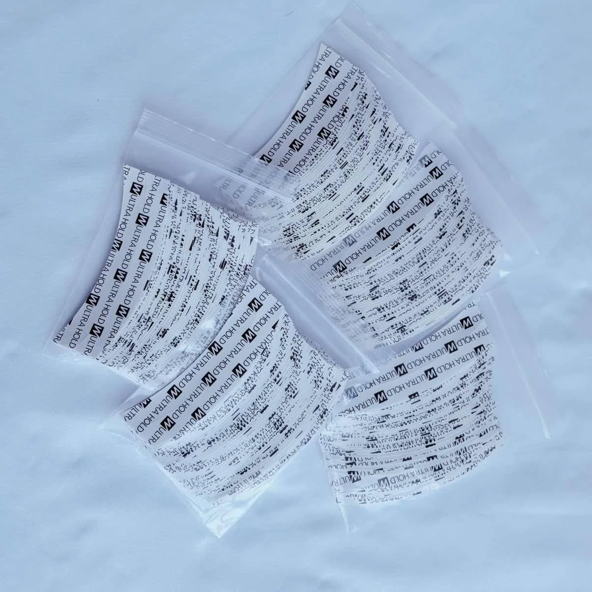 ウルトラホールド強力ヘアシステムテープ両面粘着スーパーレースウィッグストラップ、男性用ヘッドウェアウィッグに最適 - 1/5/10パック