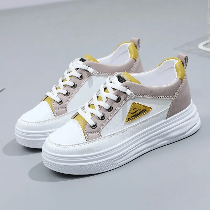 New Thick Sole Small White Shoes for Women's with Raised Leather Upper and Versatile Board Shoes Popular Mesh Breathable Shoes