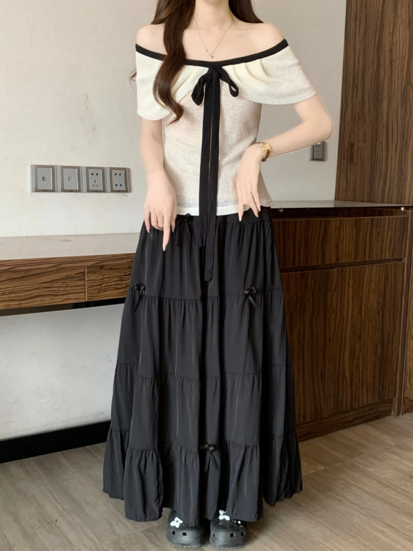 

Summer New plus Size Women's Fragrance Style Set Shoulder Exposure One-Shoulder Top Half-Skirt Two-Piece Set Casual Fashion