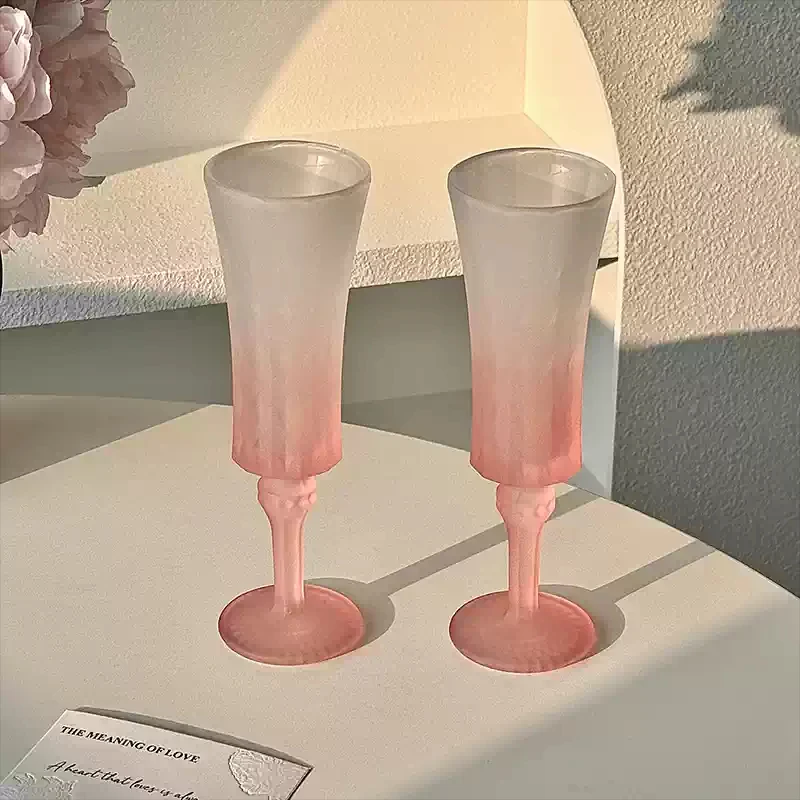 Gradient Pink Glass Goblet New Household 130ml Exquiste Good-looking Wine Champagne Cups Round Personalized Beverage Glass