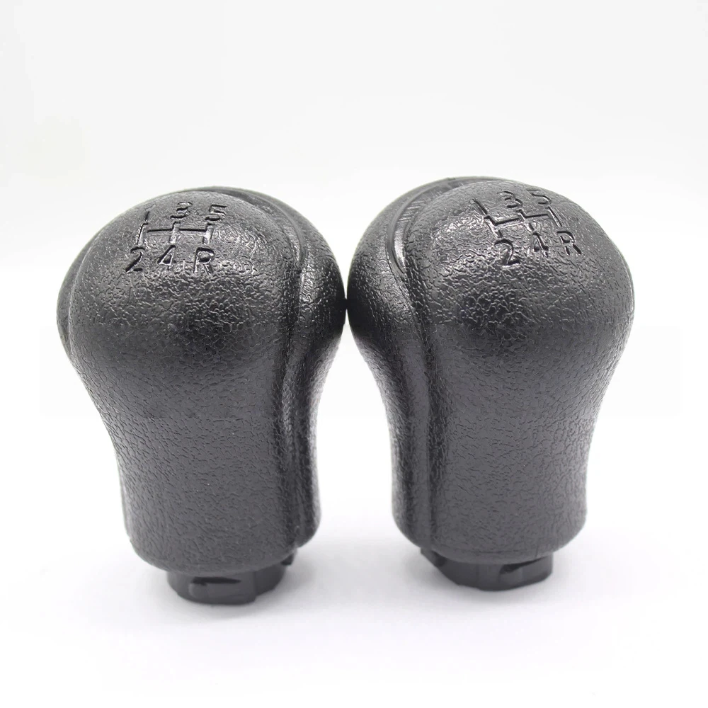 Suitable for Toyota Hilux REVO 2015-2020 car gear shift knobs, gear levers, heads, and handball cross-border accessories