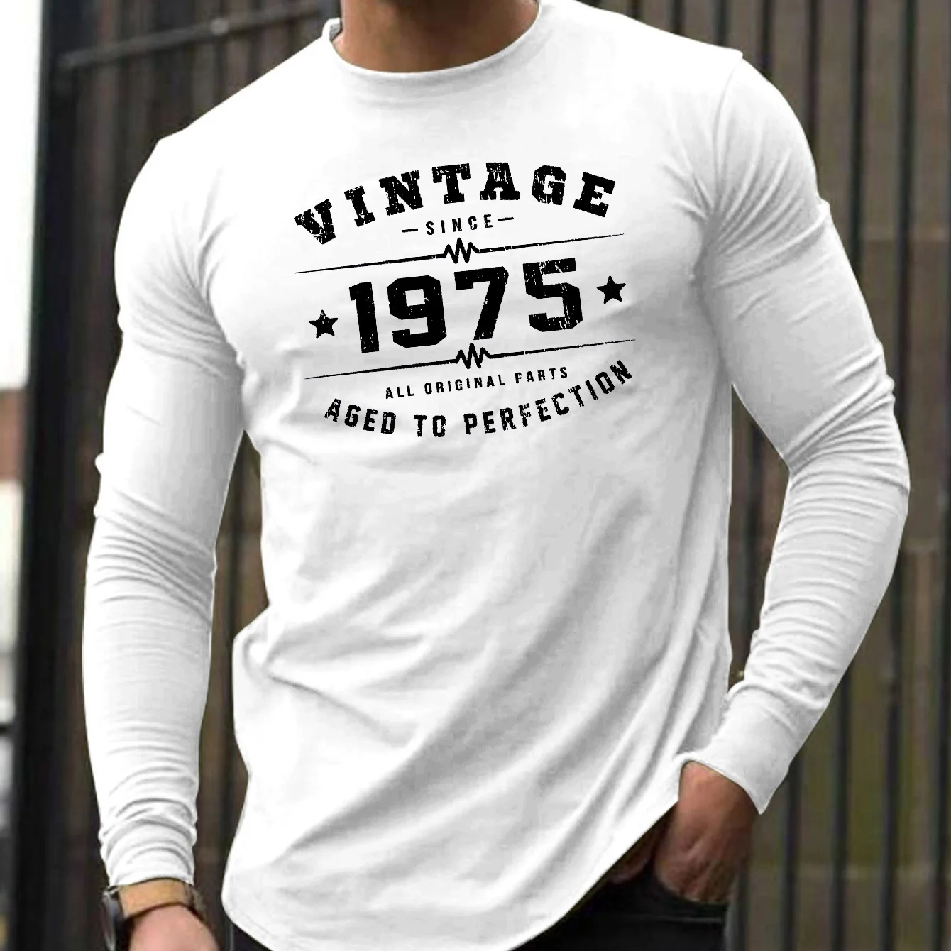 Men's Loose And Comfortable Casual Sports VINTAGE SINCE 1975 Printed Round Neck Long Sleeved T-shirt Better Than Warm Top