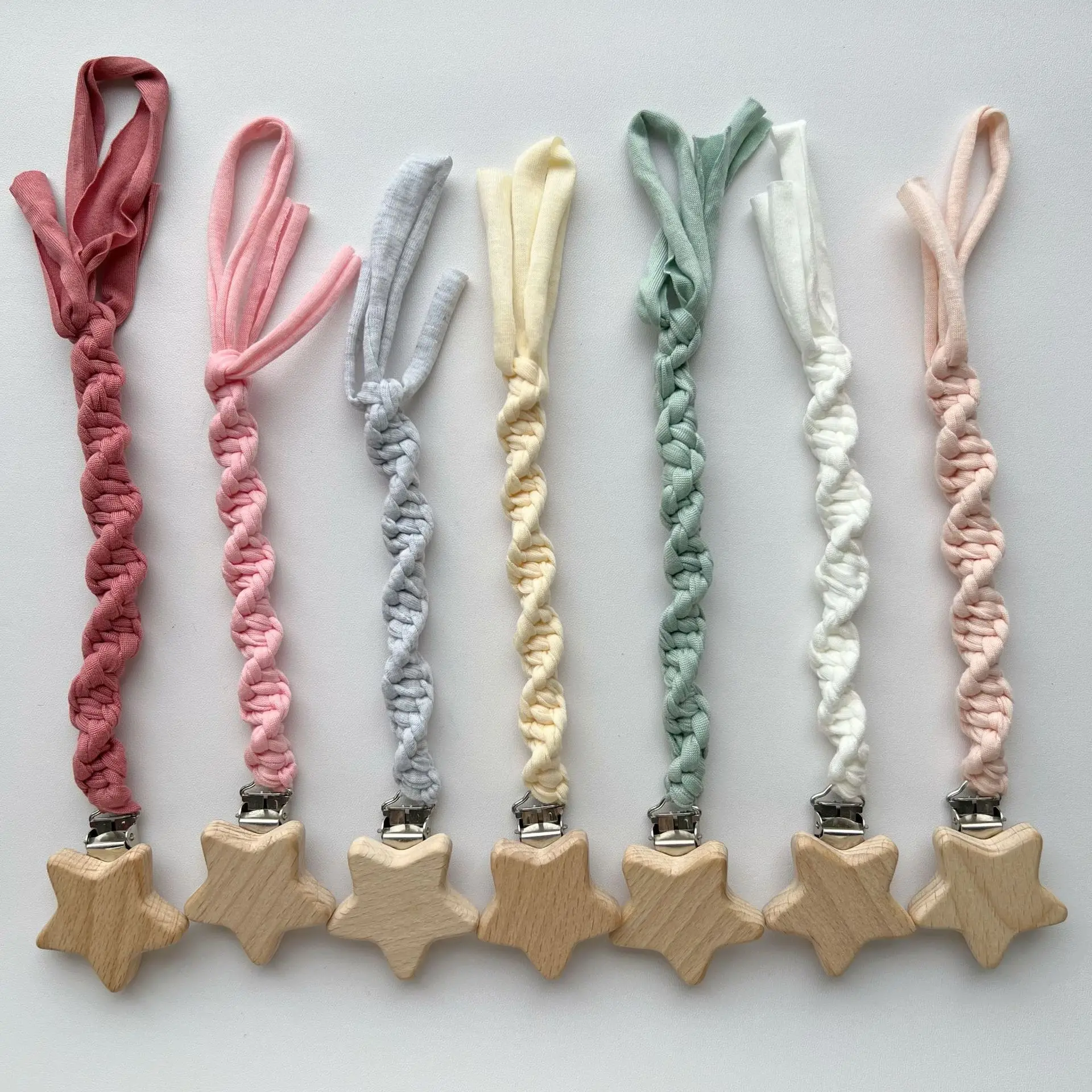 

Star cotton hand-woven pacifier chain baby twist braid anti-buckle silicone teether soothing baby pacifier chain
