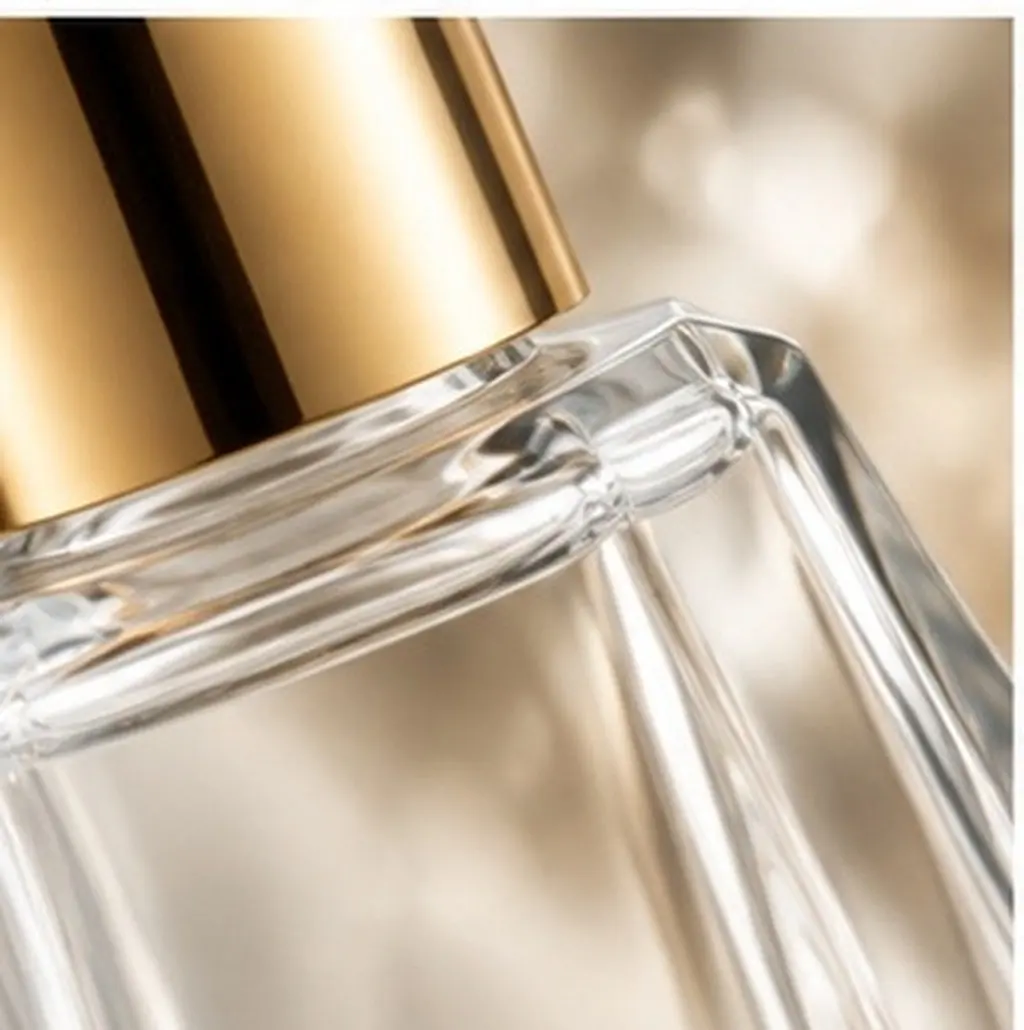 2Pcs Empty Diffuser Bottles Thickened Glass Essential Oil Container Refillable Aromatherapy Bottle Replacement for Home Car