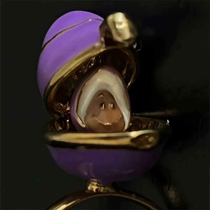 'Alice in Wonderland' Opening Oyster Baby Ring Animation Peripheral Niche Creative Index Finger Ring