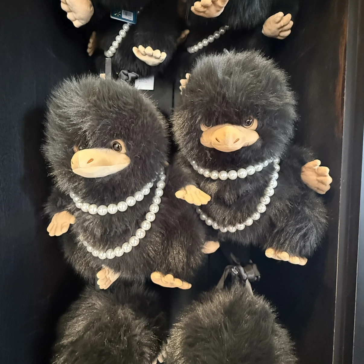 北京ユニバーサルスタジオ ハリー・ポッター 妖精の夜叉 ニフラー ぬいぐるみ リュックサック お土産 - 女の子の誕生日プレゼント