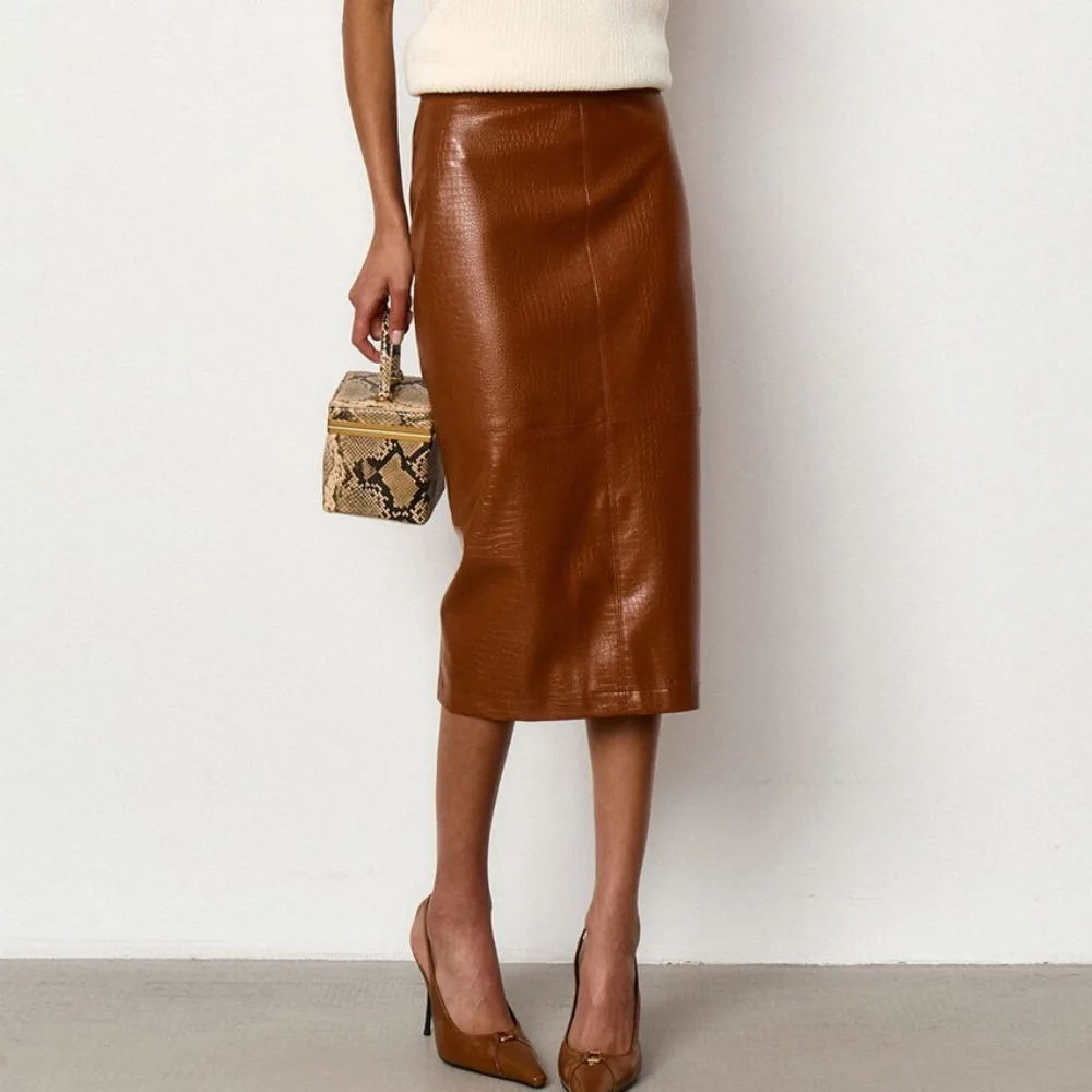Trend Rear Slit Crocodile Patterned PU Skirt Autumn and Winter Women Elegant Fit Warm Music Festival Office Straight Tube Skirt