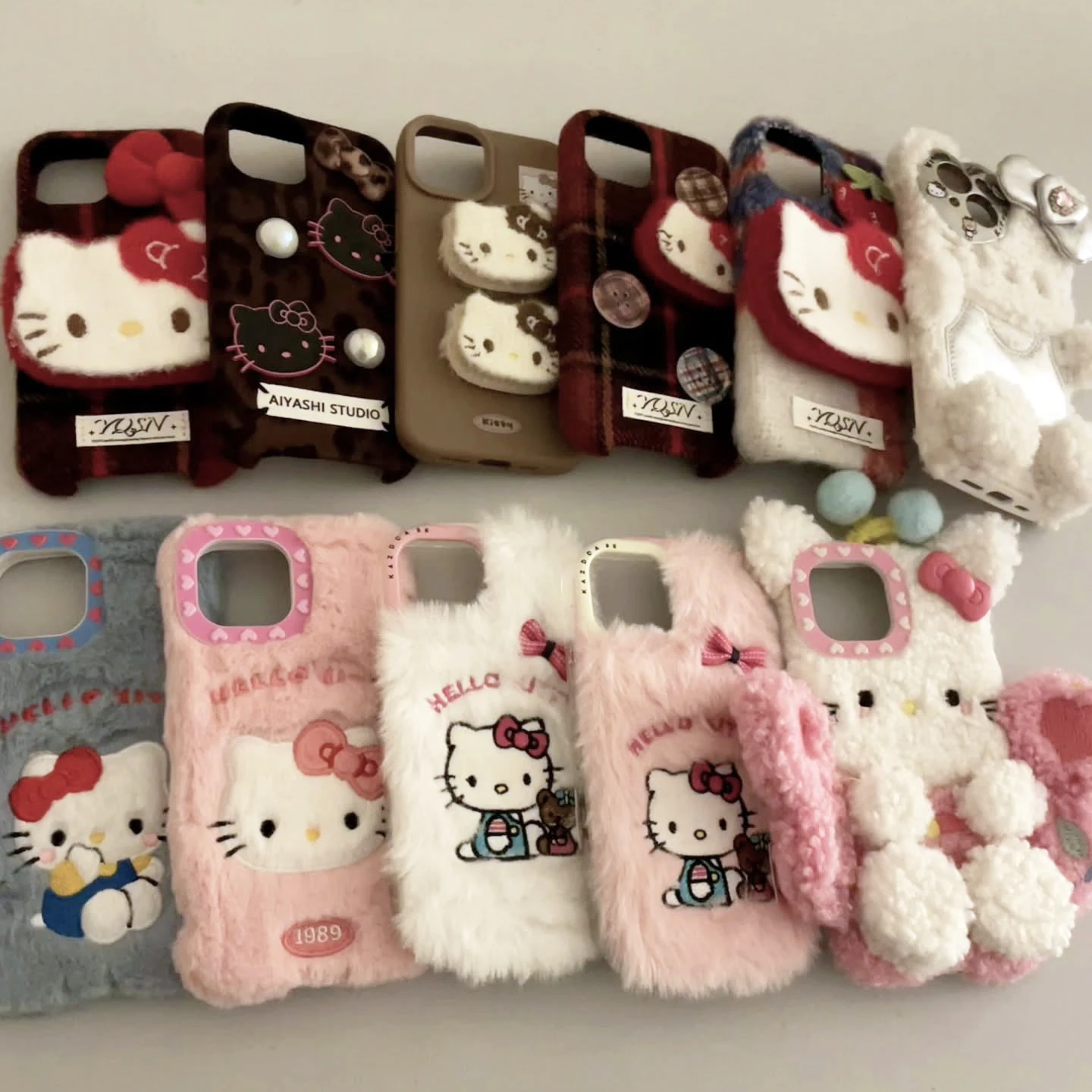 

Sanrio Hello Kitty Phone Case ins Stickers illustration Girl Silicone Soft Cartoon Protective Cover IPhone 16 15 14 Pro Max Gift