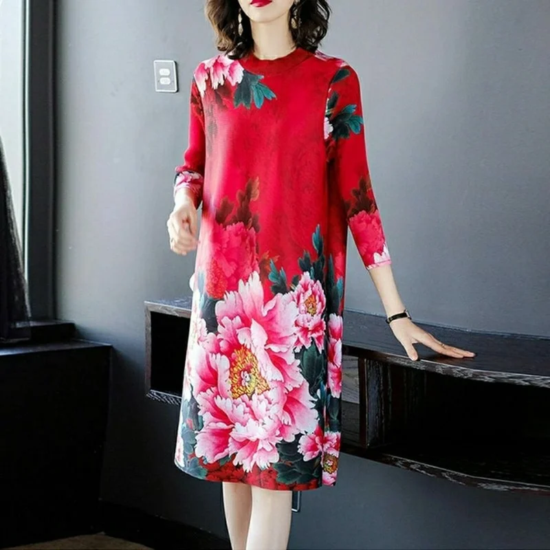 

Pleated Loose Dress Spring And Autumn 2023 Temperament Fashion New Long-sleeved Round Neck Western-style Dress Women