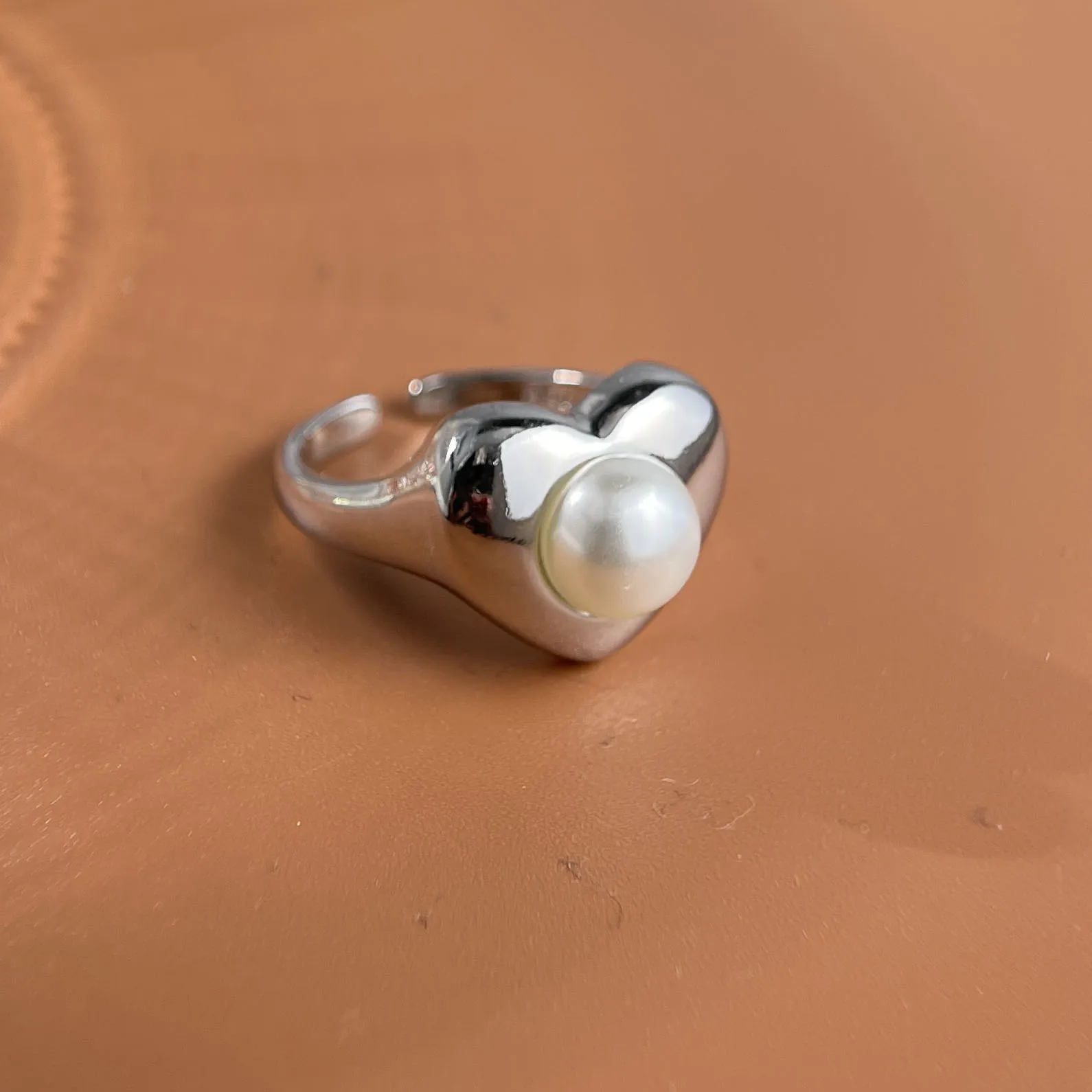 خواتم من الفضة الإسترليني عيار 925 للنساء والأزواج، خاتم لؤلؤ على شكل قلب بسيط مصنوع يدويًا، هدية مجوهرات راقية تمنع الحساسية