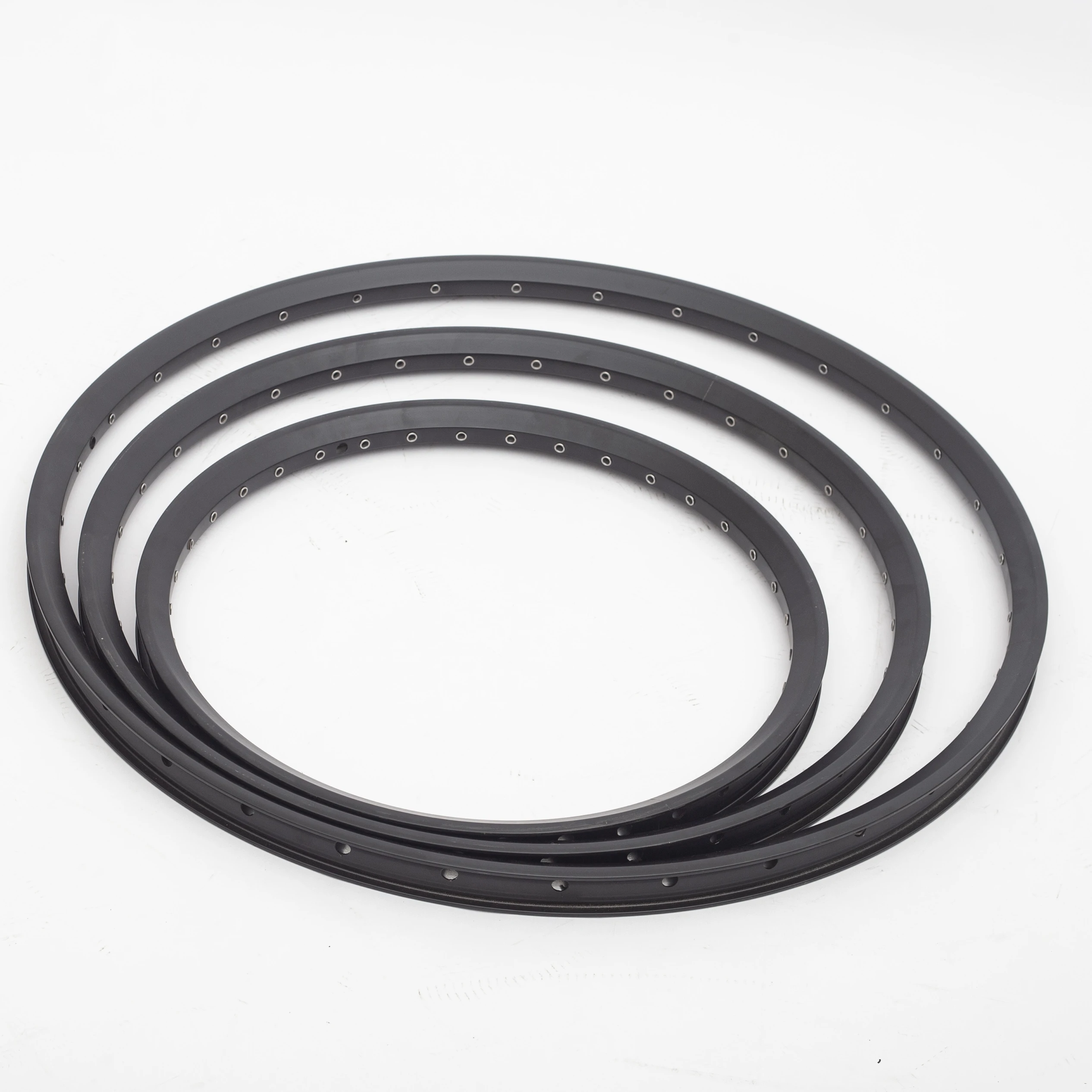 High Strength Aluminum Alloy Thickened Double Layer 26 Inch Bicycle Wheel Rim Mountain Bike Compatible Disc Brake Open Tire