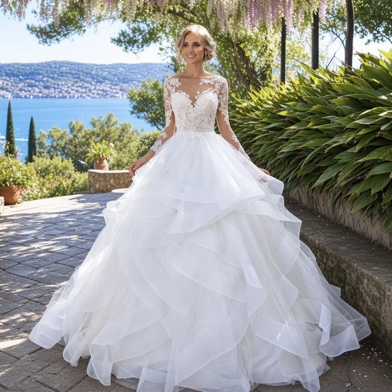 Sweetheart Collar Wedding Dress Layered Ruffle Gaul Skirt Flower Lace Stickers Romantic Garden Bridal Dress Customization