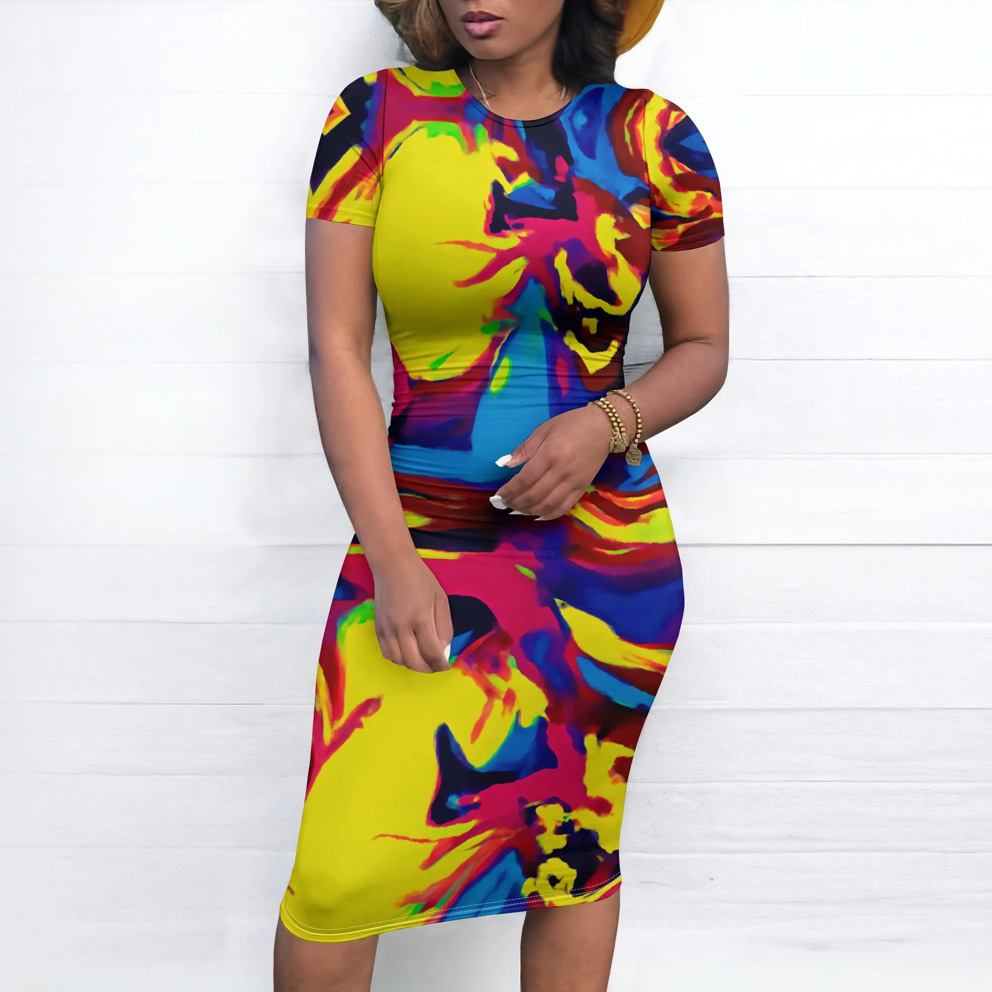 

Colorful Abstract Print Bodycon Dress S-3XL Short Sleeve Slim Fit Midi Style for Afro Streetwear, Art Show or Summer Party