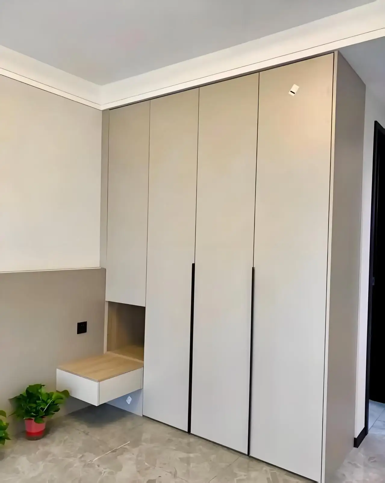 $%Factory Custom High End Wood Wardrobe Two Doors 3 Layer Modern Sliding Doors Wardrobe with Storage