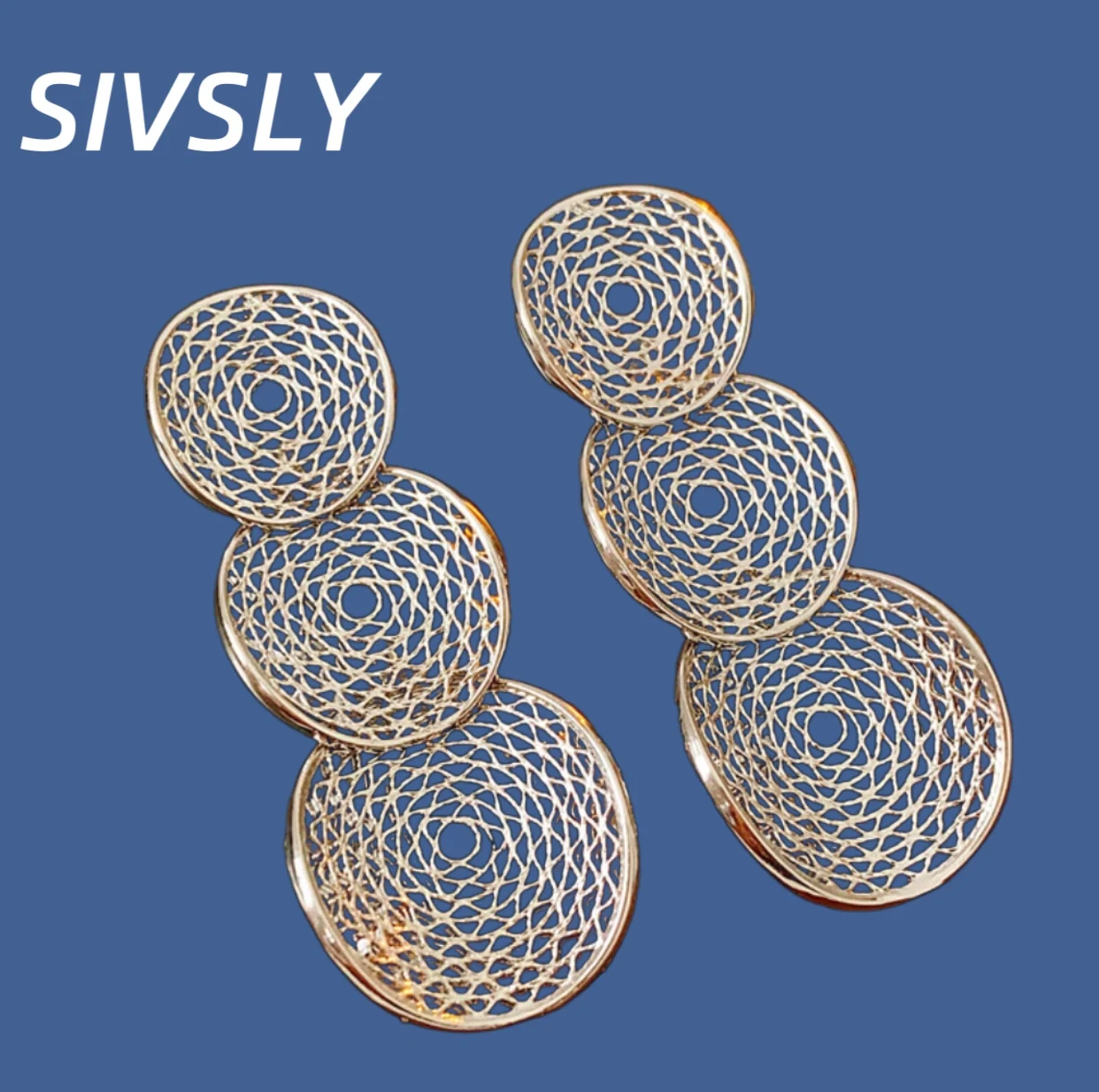 

Hot-selling round luxurious openwork earrings, European and American ear studs, individual and exaggerated ear ornaments