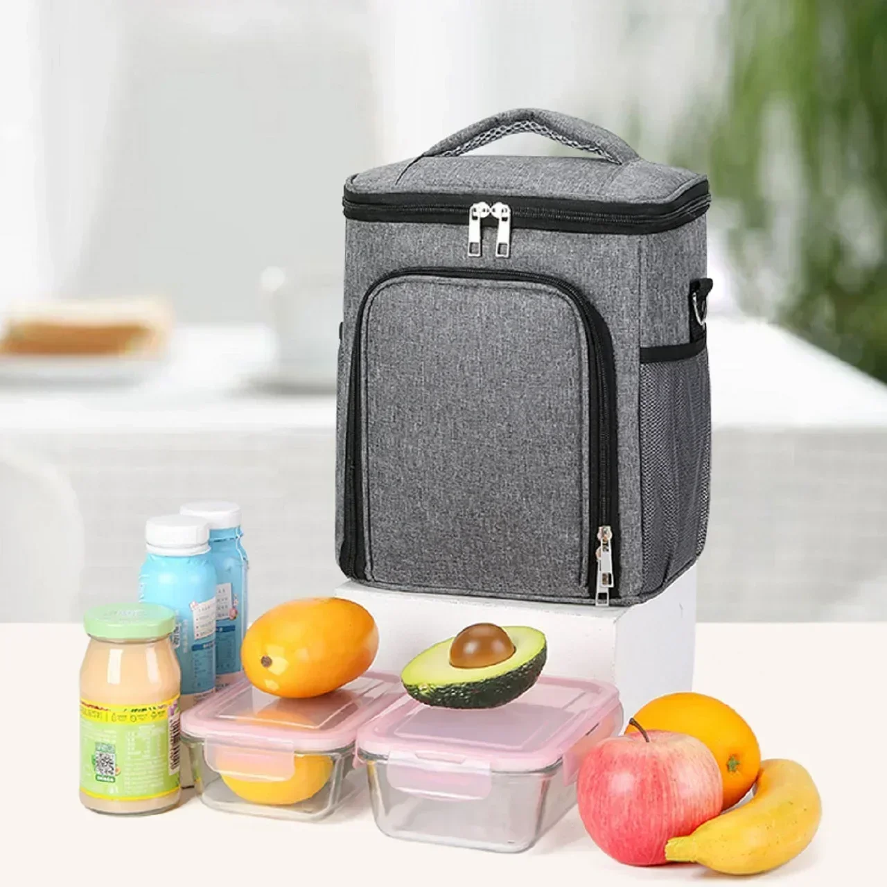 Solid color insulated lunch bag, large hot and cold food storage suitcase, adjustable shoulder strap and handheld