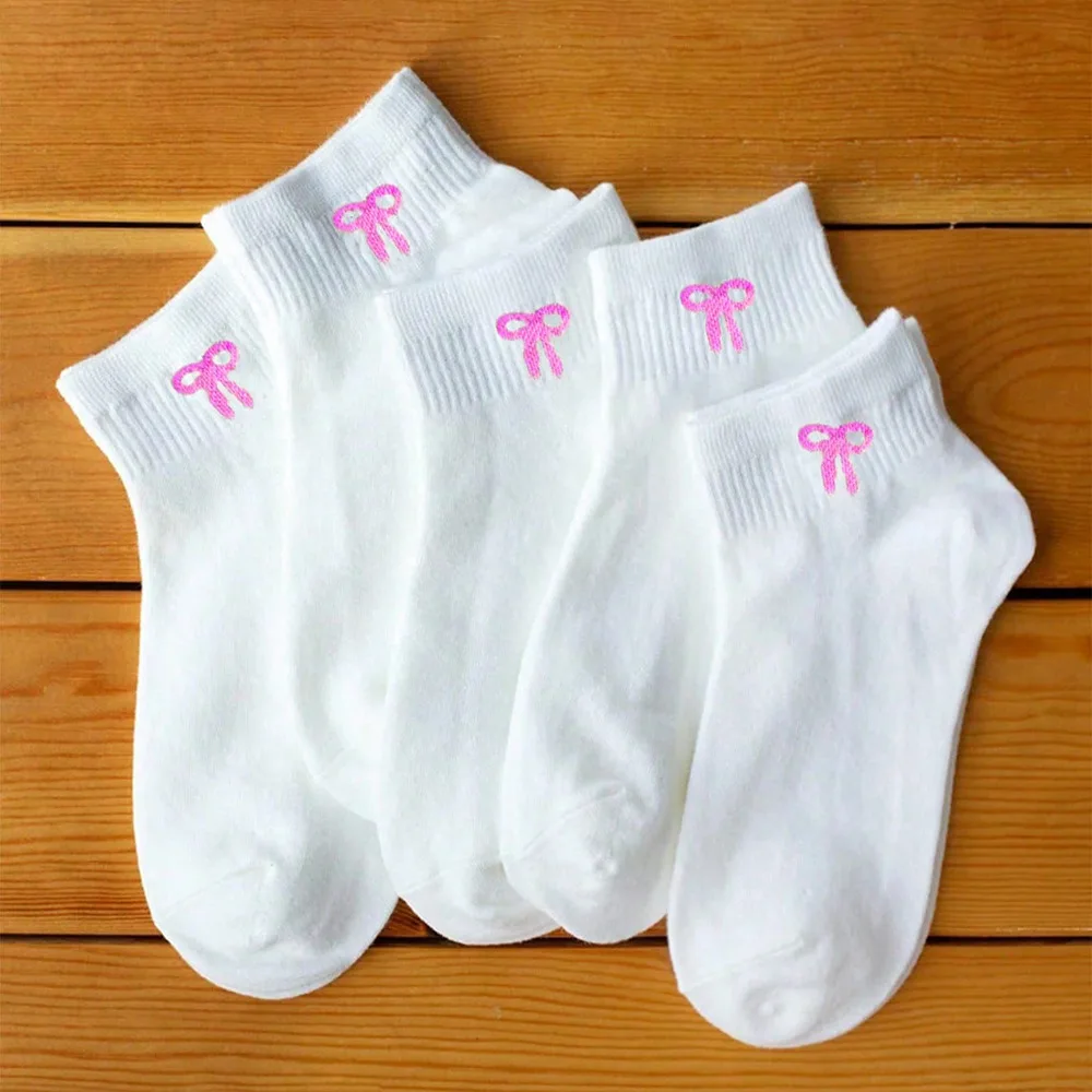 5 Paar Damen-Socken mit niedlichem Schleifenmuster, schwarz, weiß, für Frühling und Herbst, schweißabsorbierend, atmungsaktiv, weich, bequem, lässig – Detail 2