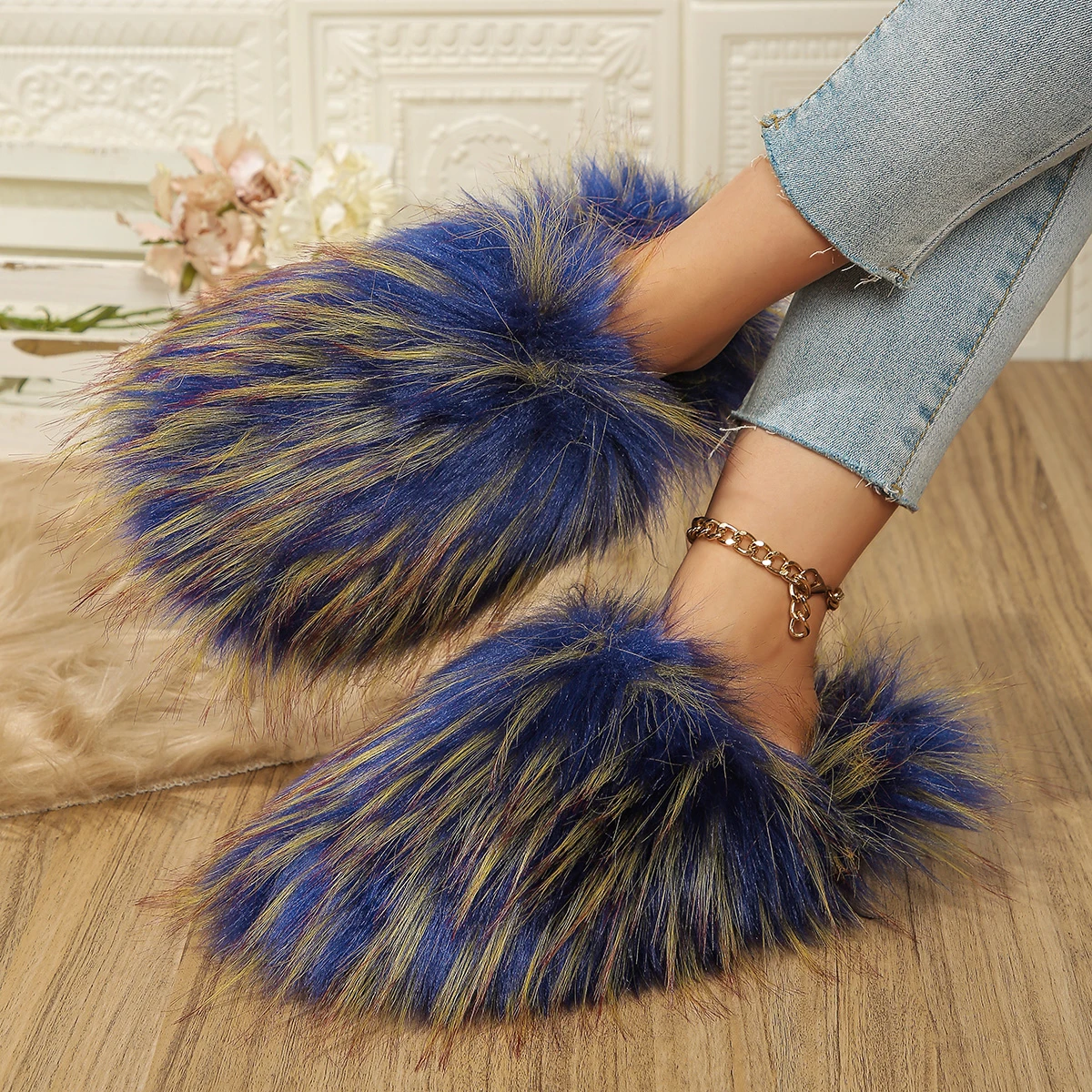 Women Slippers Suede Comfortable Fashion Hot Sandals Spring and Autumn Shallow Casual Slippers Lightweight Designer Slides Women