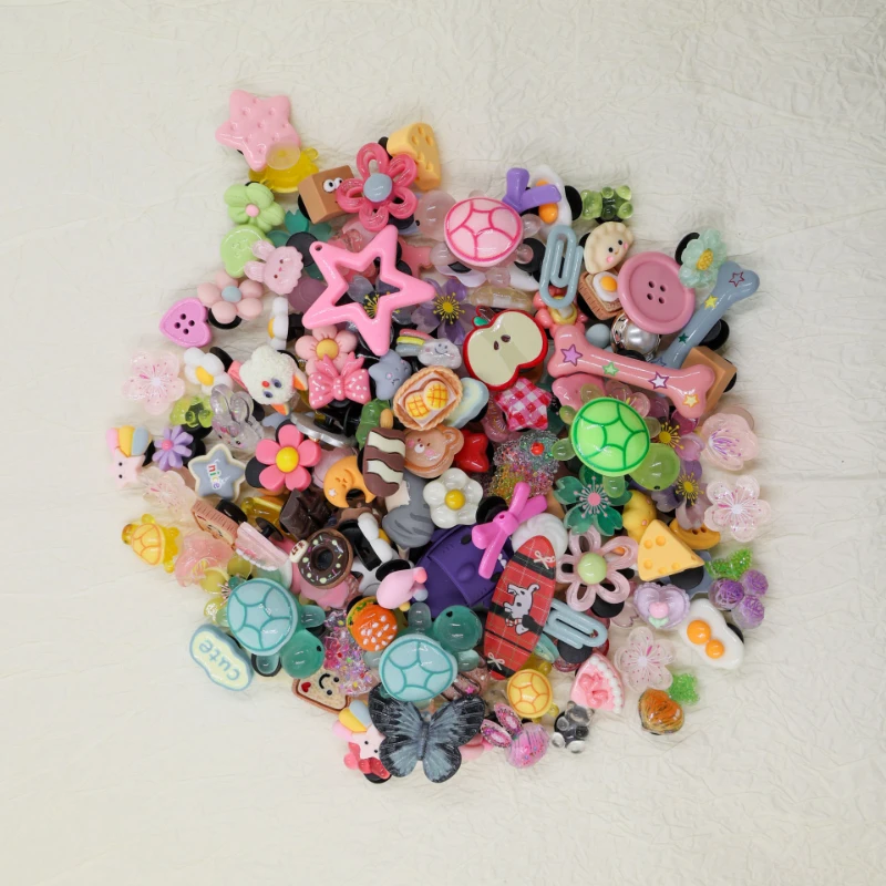 

Hot Sales Random Resin Shoe Flower Random 1000 Cartoon Hole Shoes, Beach Shoes, Shoe Buckles Wholesale Mixed Packaging