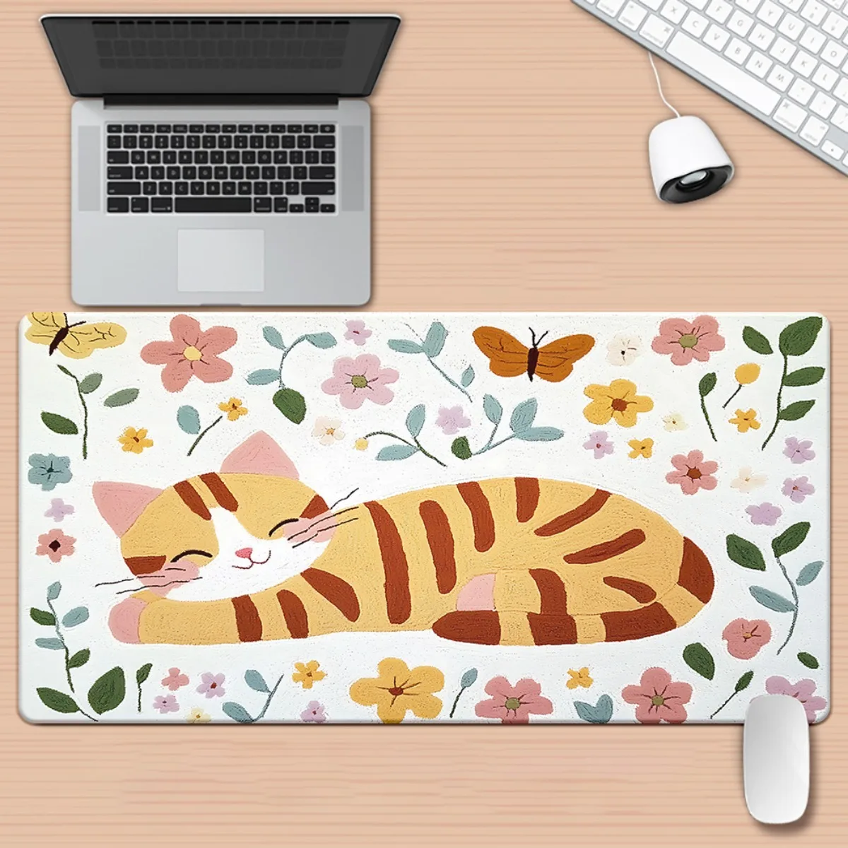 Sleeping Striped Cat Floral Butterfly Desk Mat Non-Slip Rubber Gaming Mouse Pad for Office