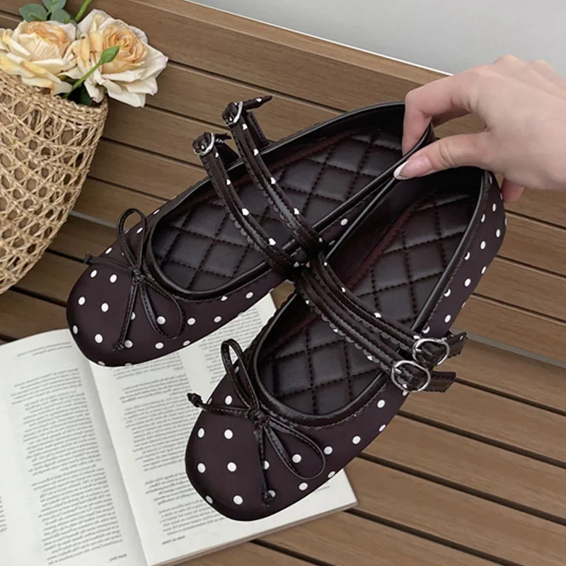 

Eilyken New Fashion Butterfly-kont Polka Dot Flat Heels Women Sandals Elegant Buckle Strap Daily Office Casual Shoes