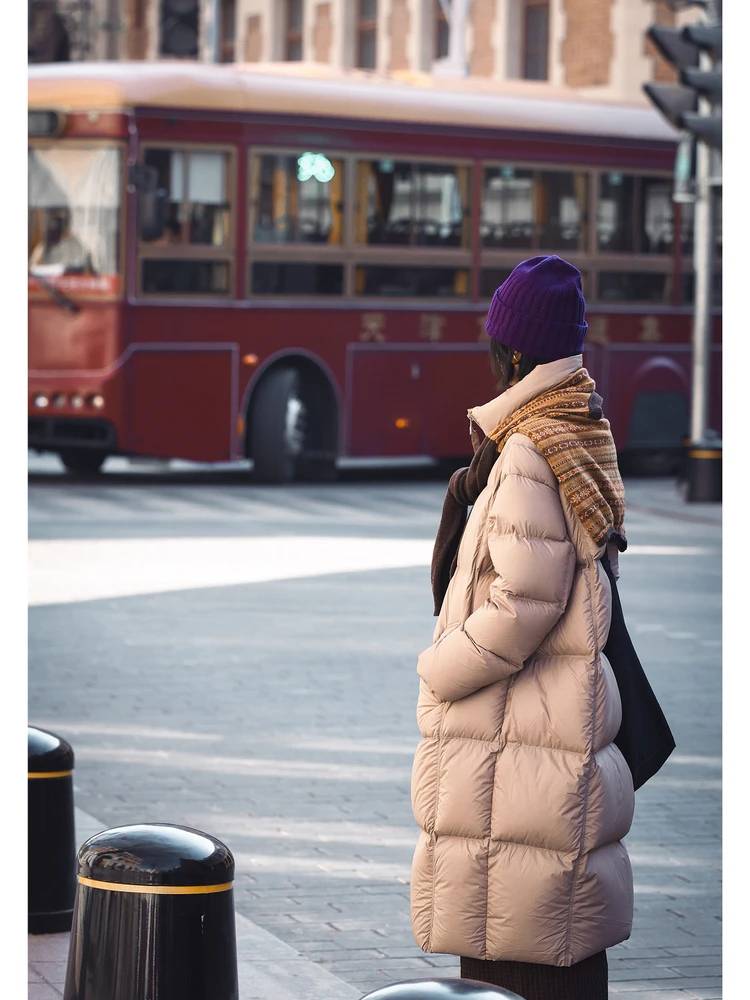 

Теплая женская демисезонная куртка-пуховик средней длины с капюшоном, из нейлоновой ткани, со съемным капюшоном, на молнии, для повседневной носки