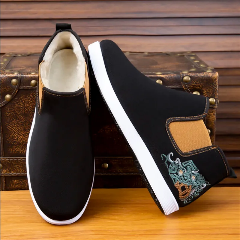 Men's Cloth Shoes Velvet Warm Winter Non-slip Shoe Embroidery Cotton Shoes Soft Soles Sneakers Soft Bottom Flat Shoes Men Shoe